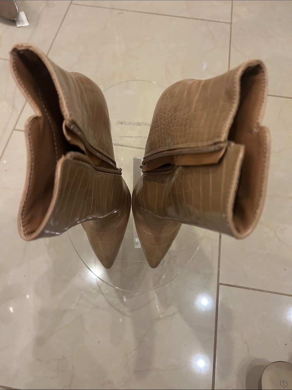 NWOT   Tan Croc-Embossed Pointed Toe Women’s Boots